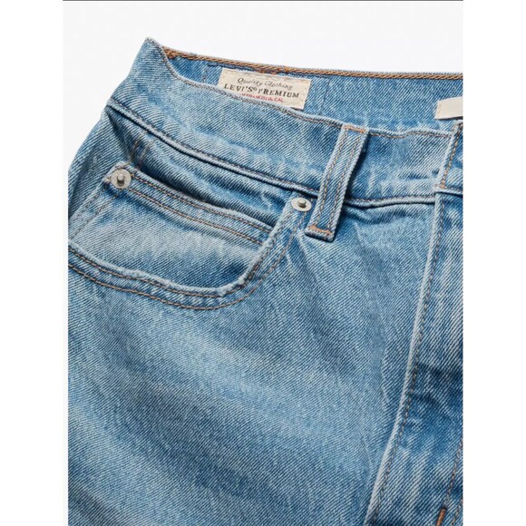 Levis Premium Womens Denim Jeans 70s High Rise Flare Light Blue Wide Leg NWT - Picture 11 of 11